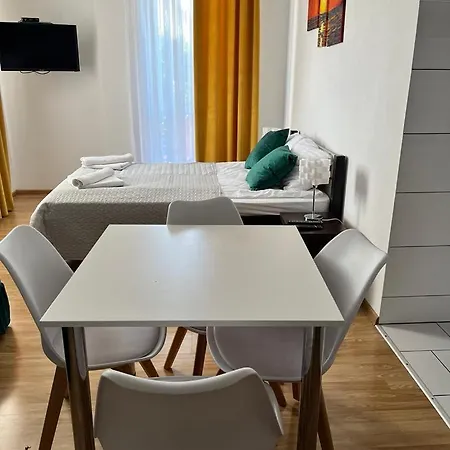 Di Mare سيانوزيتي